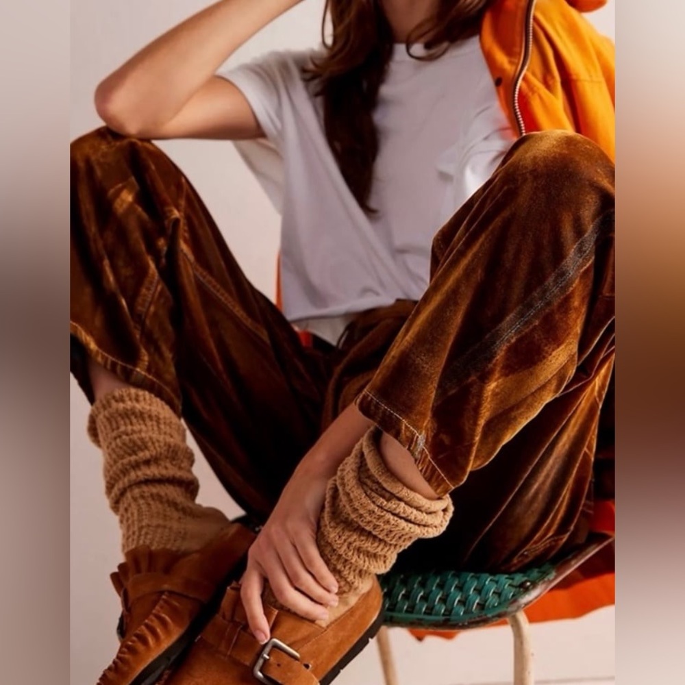 WE THE FREE PEOPLE Moxie Flocked Jeans Rust 28